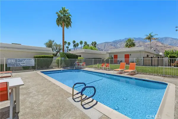 816 E Cottonwood Road #4, Palm Springs, CA 92262
