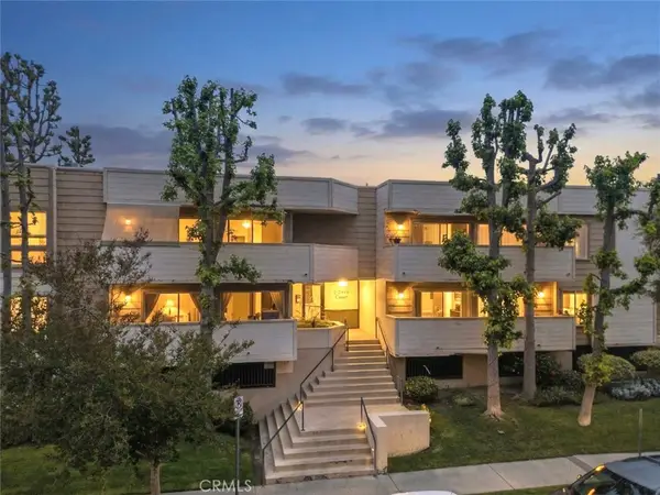 9950 Jordan Avenue #10, Chatsworth, CA 91311