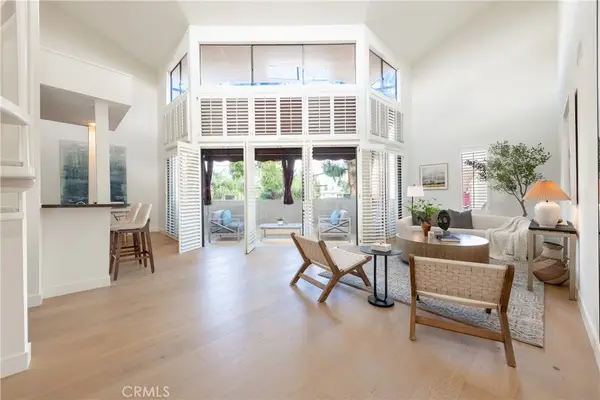 5236 Yarmouth Avenue #313, Encino, CA 91316