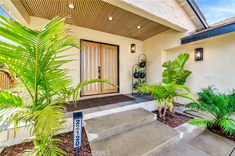 22120 Costanso Street, Woodland Hills, CA 91364 - #2