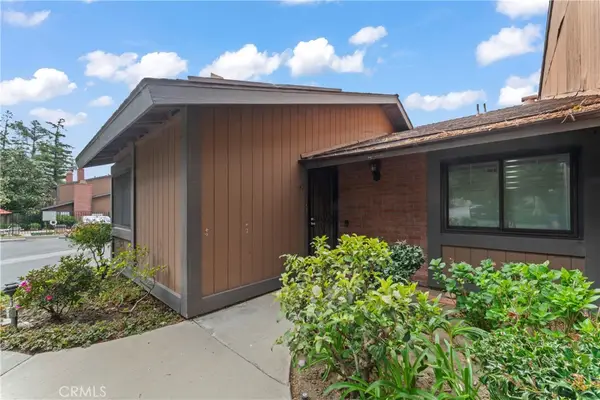 14456 Foothill #47, Sylmar, CA 91342