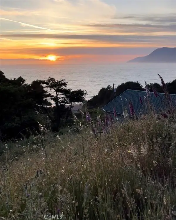 53 Redcrest Court, Shelter Cove, CA 95589