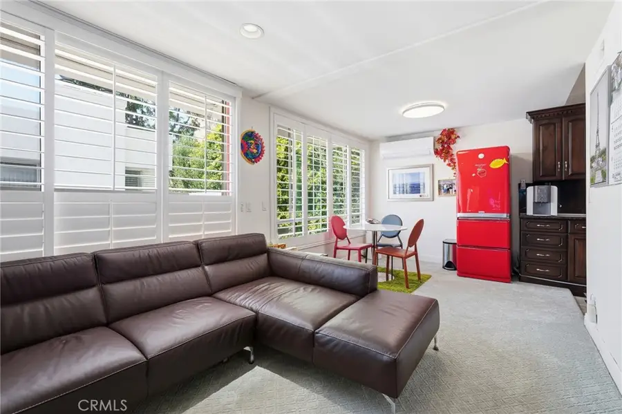 429 N Oakhurst Drive #301, Beverly Hills, CA 90210 - #3