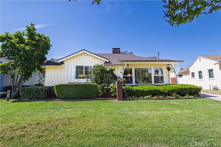 11750 Hatteras St, Valley Village, CA 91607 - #2