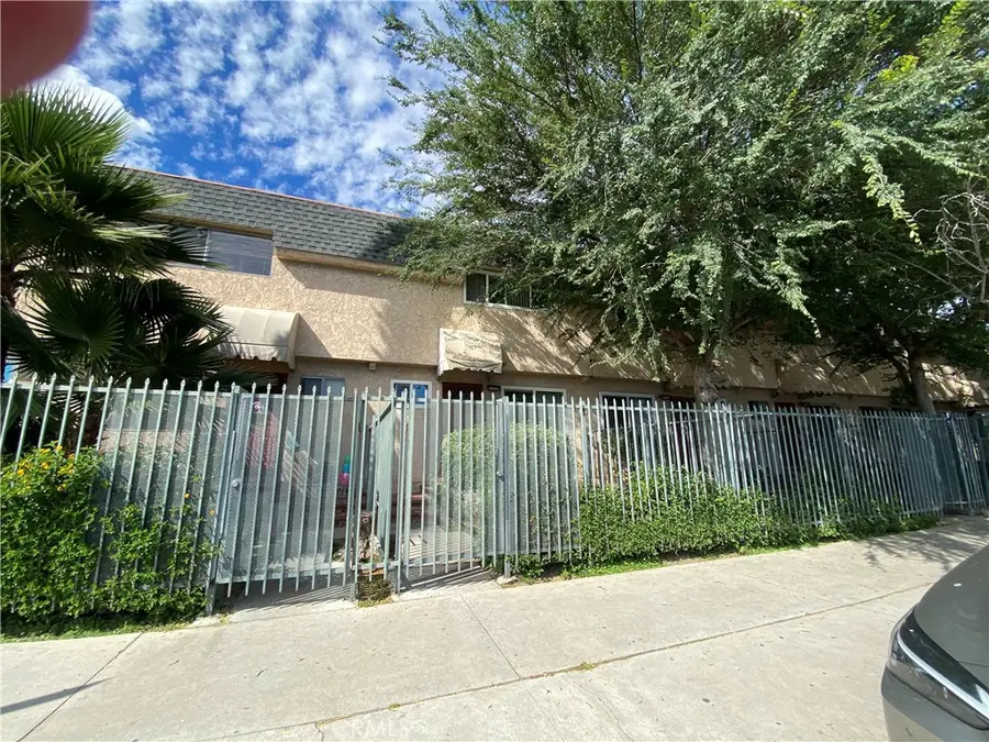 17041 Roscoe Boulevard #3, Northridge, CA 91325 - #3