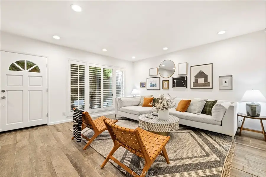 14238 Dickens #4, Sherman Oaks, CA 91423 - #2