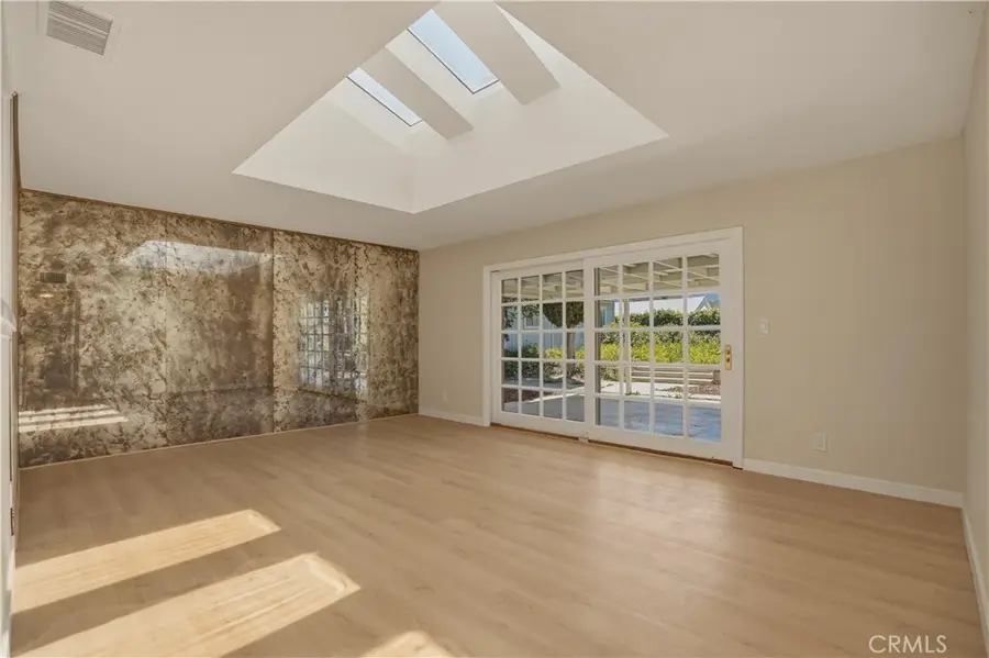 1534 Wallace, Simi Valley, CA 93065 - #2