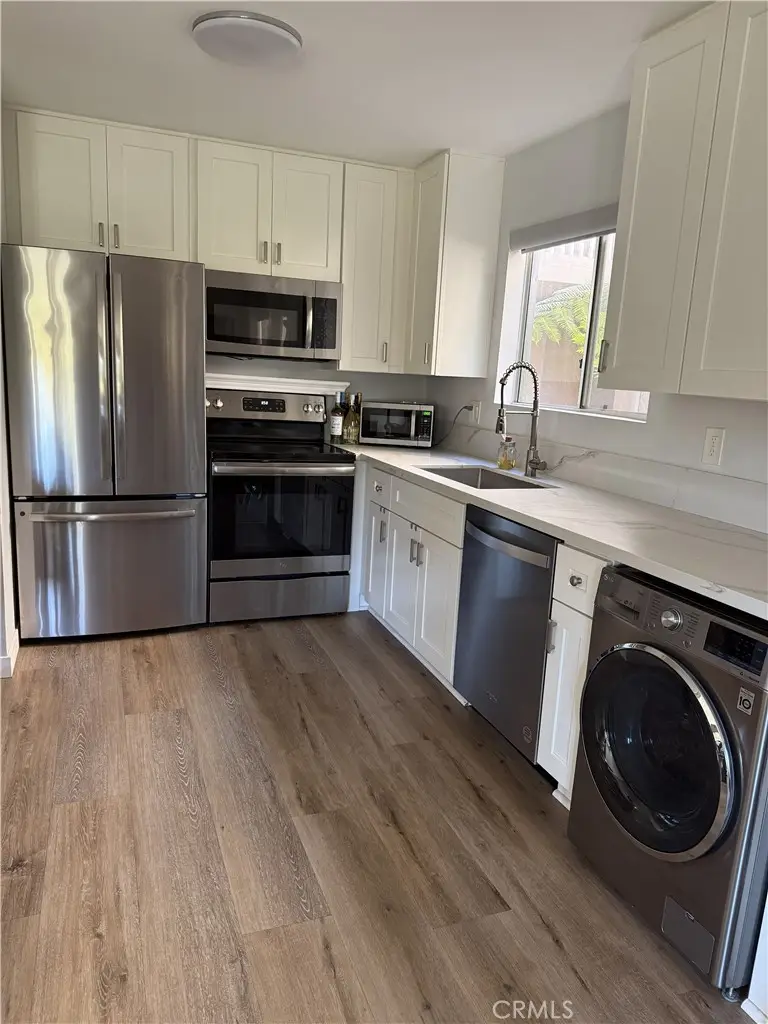 351 Chestnut Hill Court #16, Thousand Oaks, CA 91360 - #1