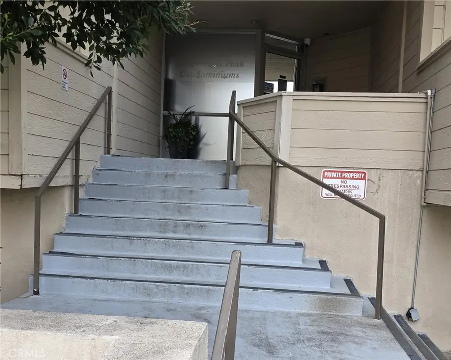 9920 Jordan Avenue #9, Chatsworth, CA 91311 - #3