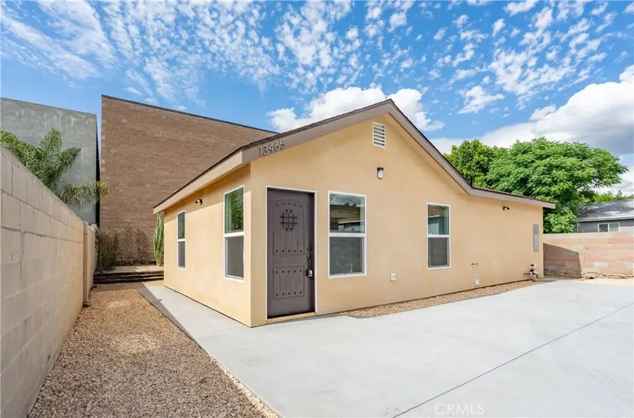 13463 Brownell, San Fernando, CA 91340 - #2