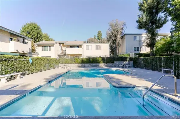 10636 Woodley #43, Granada Hills, CA 91344