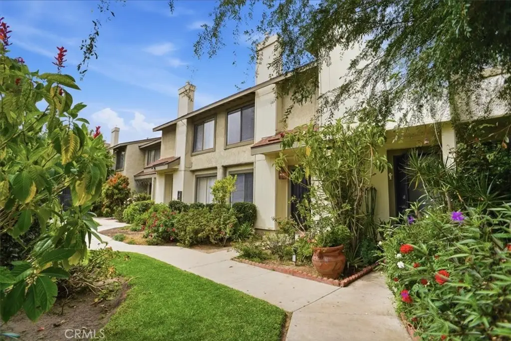 9605 Sepulveda Boulevard #5, North Hills, CA 91343 - #1