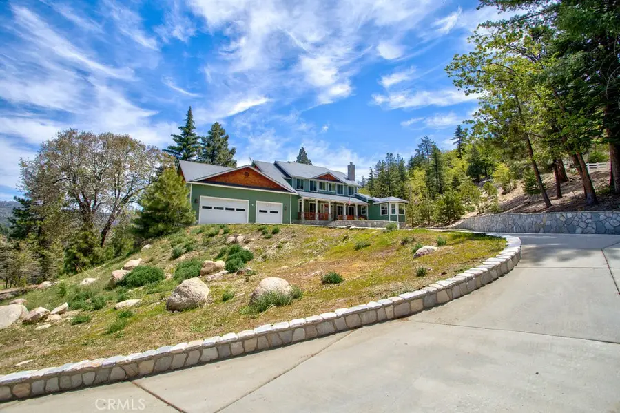 32557 Pine Cone Ct A&b, Running Springs, CA 92382 - #2