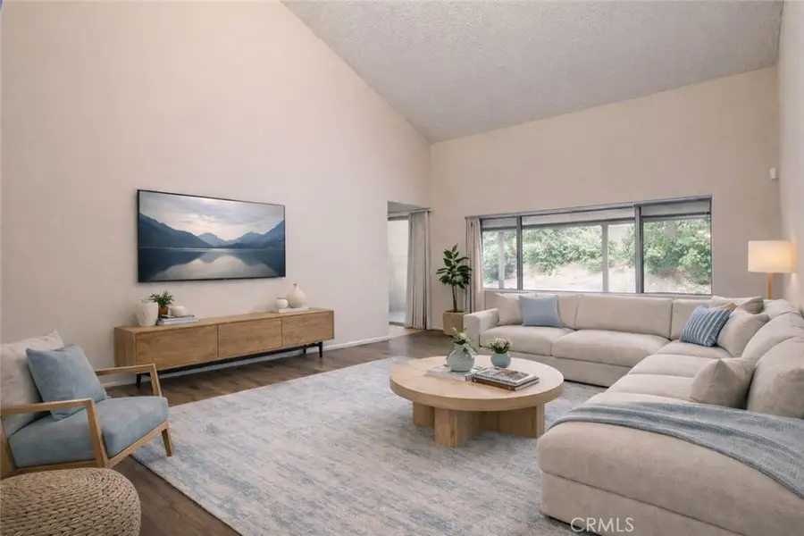 11050 Baile Avenue, Chatsworth, CA 91311 - #2