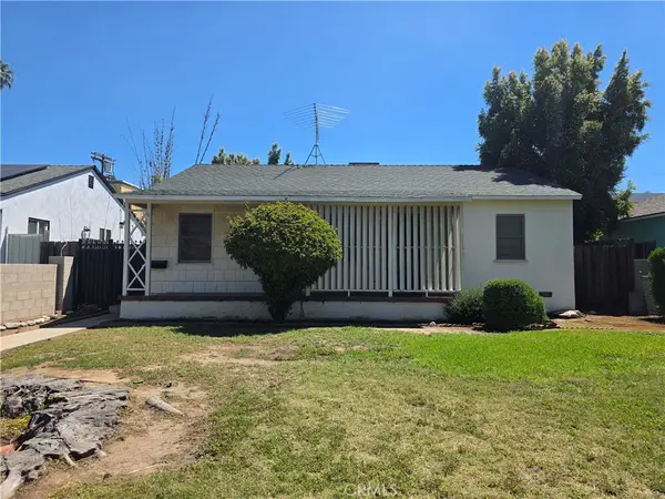 7446 Dempsey, Lake Balboa, CA 91406