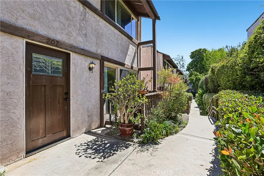 328 S Miraleste, San Pedro, CA 90732 - #3