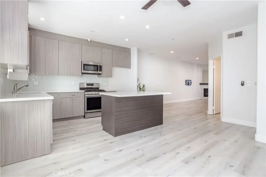 18347 Saticoy #28, Reseda, CA 91335 - #3