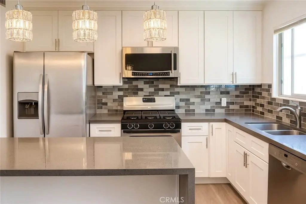 6301 Coldwater Canyon, Valley Glen, CA 91606 - #1