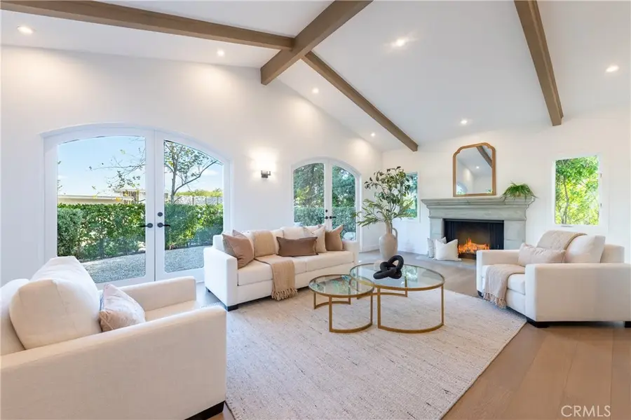 17153 Adlon Road, Encino, CA 91436 - #3