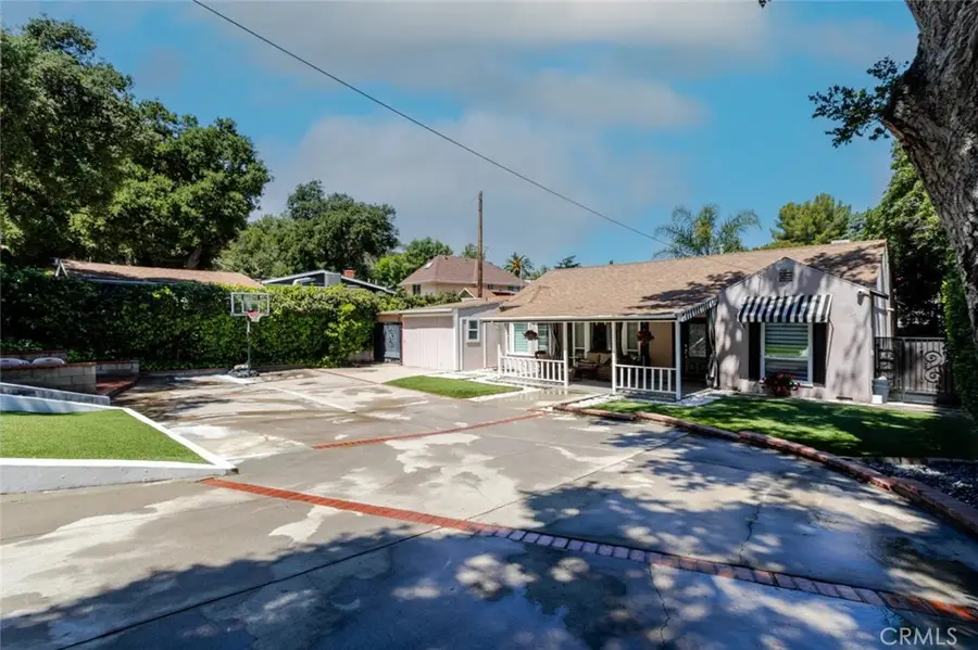 7284 Saint Estaban Street, Tujunga, CA 91042 - #3