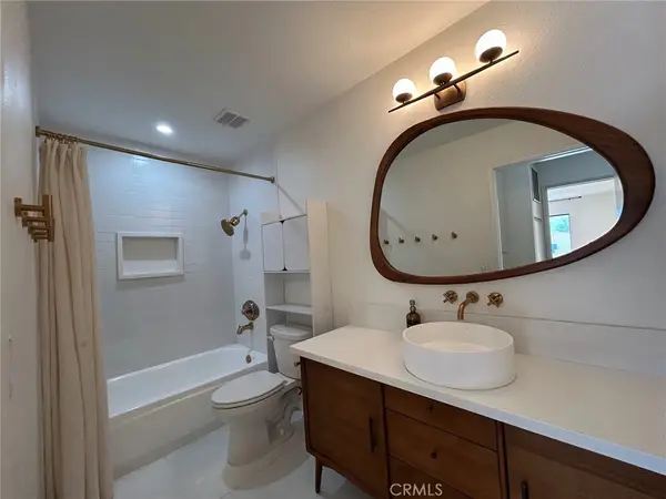 5036 Echo Street #201, Los Angeles, CA 90042
