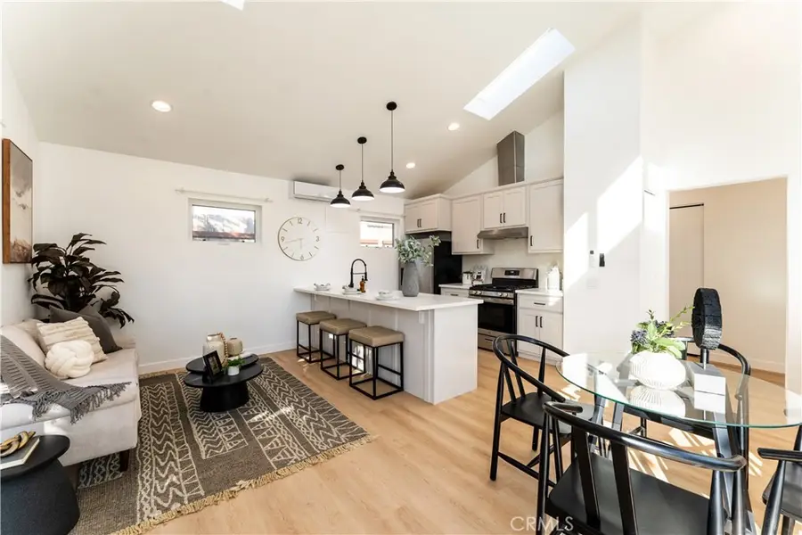 16124 San Fernando Mission, Granada Hills, CA 91344 - #2
