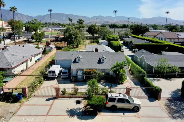 10918 Laurel Canyon, San Fernando, CA 91340