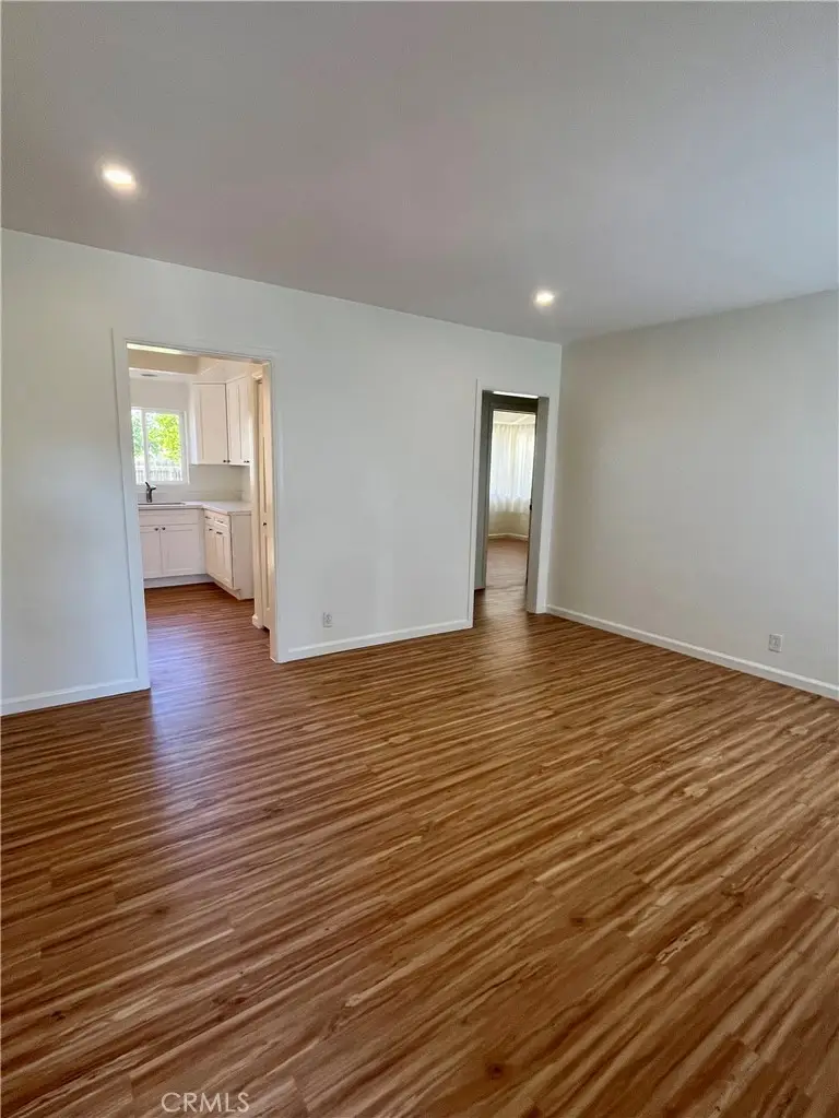 7339 White Oak, Reseda, CA 91335 - #3