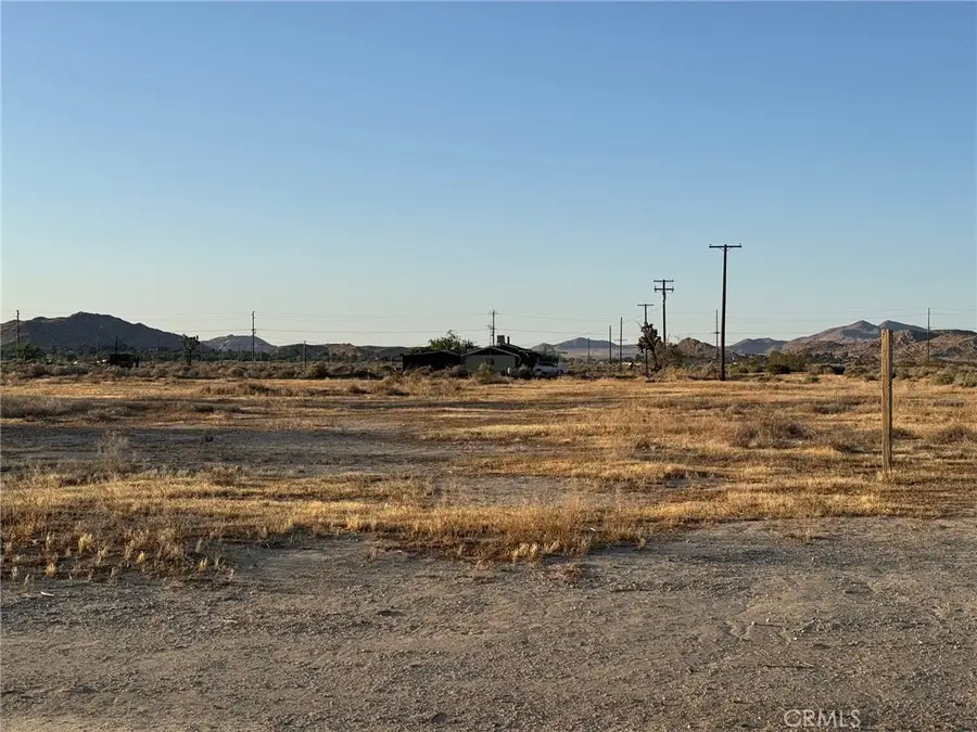 171 Avenue Q12, North Antelope Valley, CA 93591 - #3