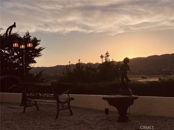 8971 Moorcroft, West Hills, CA 91304