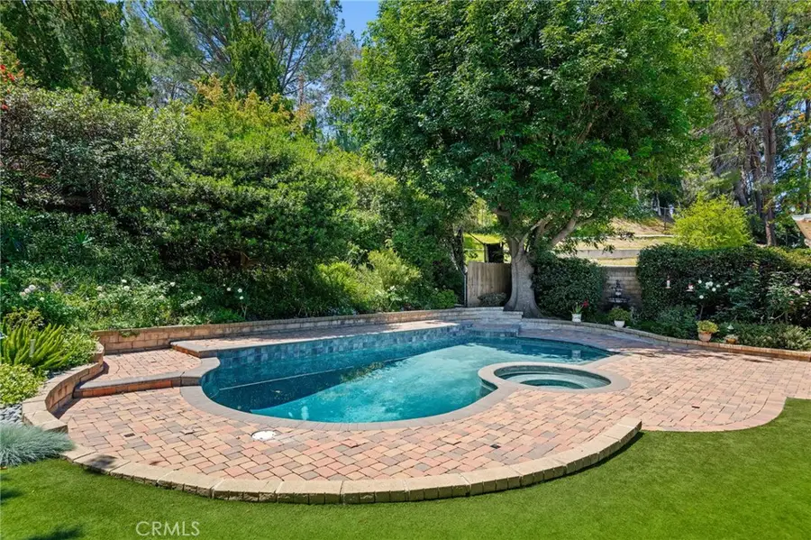 17330 Cagney Street, Granada Hills, CA 91344 - #2