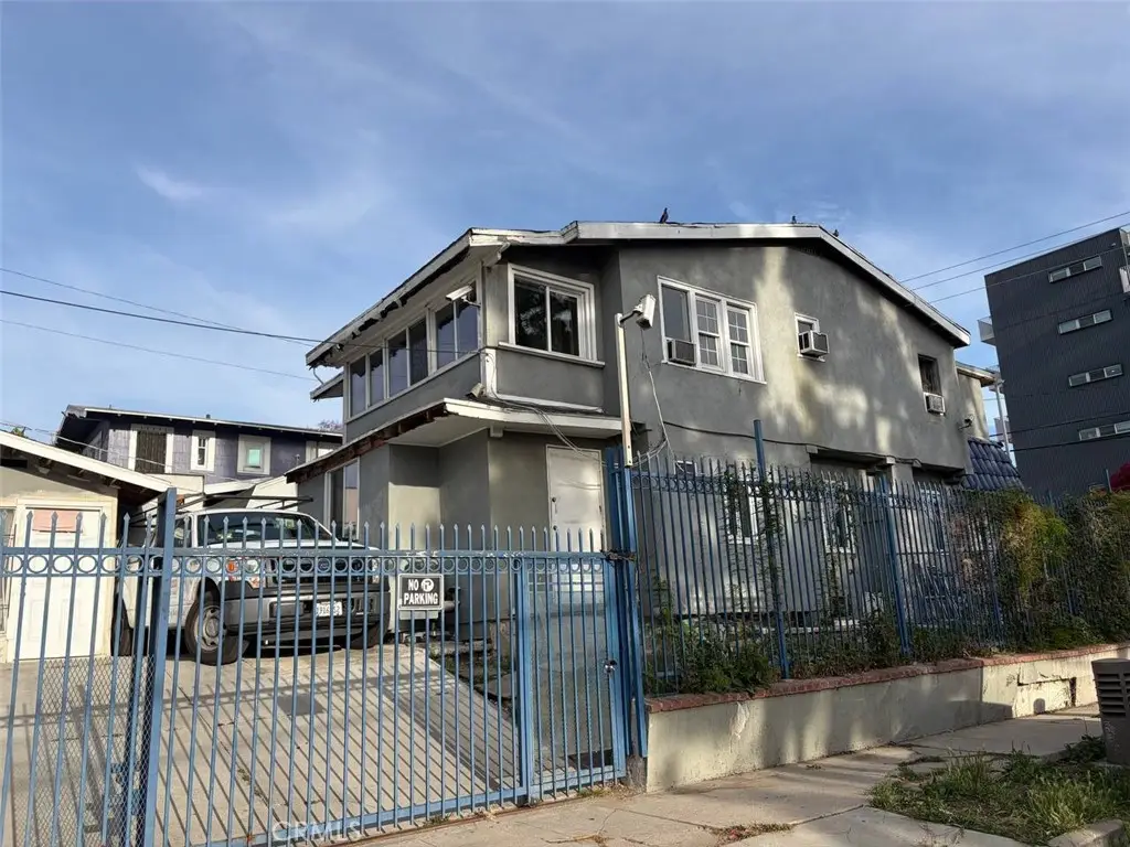 4917 Melrose, Los Angeles, CA 90029 - #1