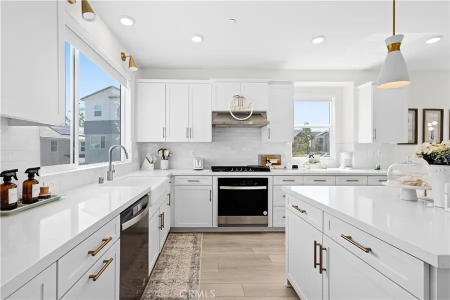 27553 Sanctuary Court, Valencia, CA 91355 - #3