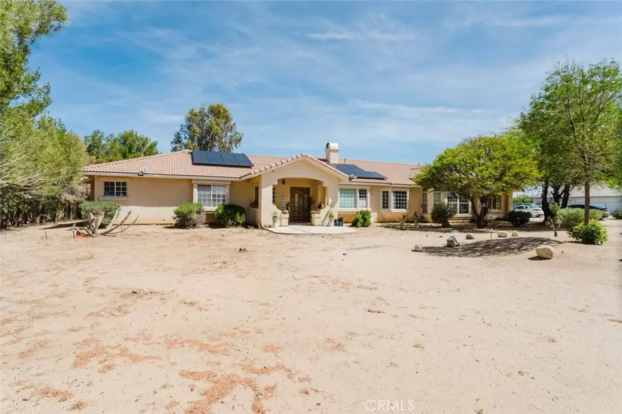 2257 W Avenue O4, Palmdale, CA 93551 - #3