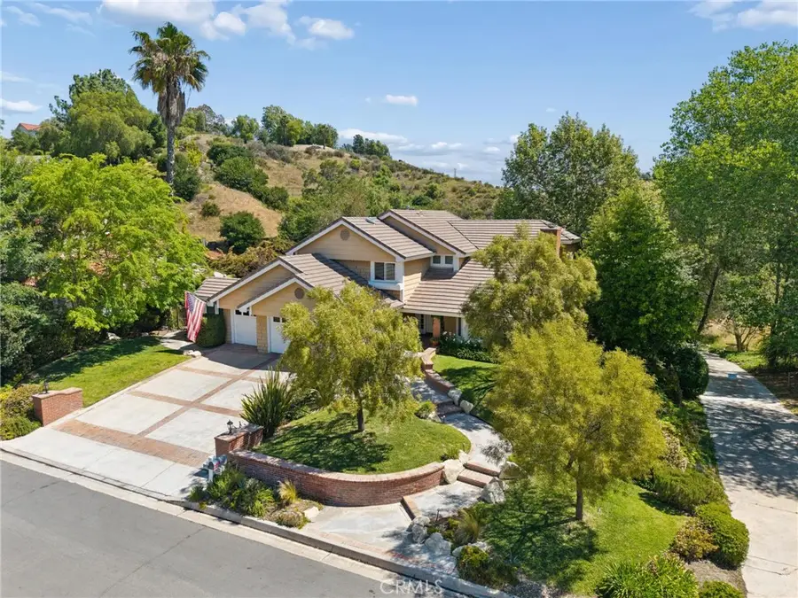 22043 Parvin, Saugus, CA 91350 - #2