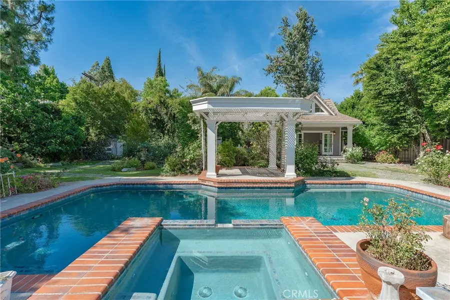 23327 Califa Street, Woodland Hills, CA 91367 - #2