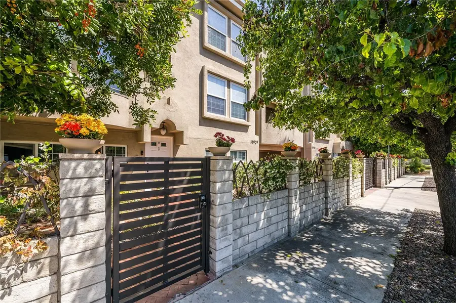 10923 Landale #2, North Hollywood, CA 91602 - #3