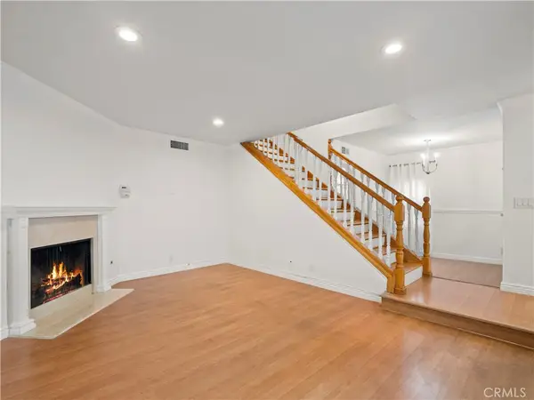 18411 Hatteras Street #138, Tarzana, CA 91356