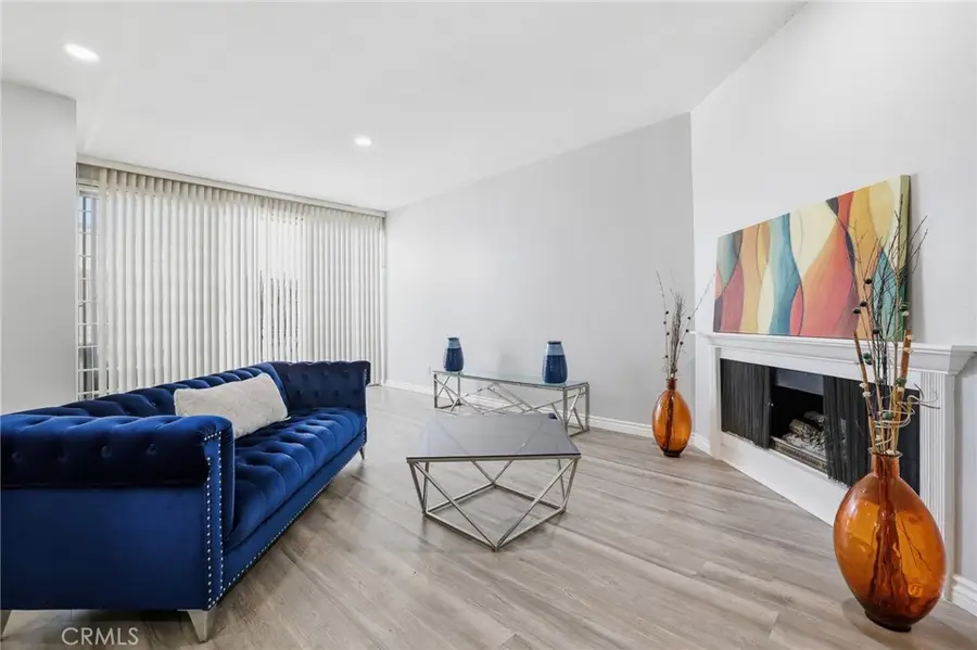 400 S La Fayette Park #315, Los Angeles, CA 90057 - #2