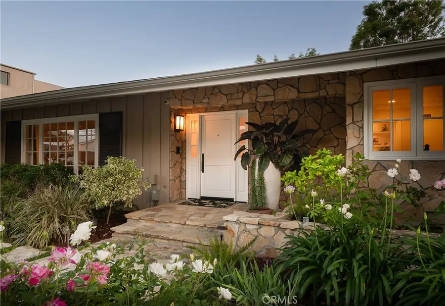 4430 Estrondo Drive, Encino, CA 91436 - #2