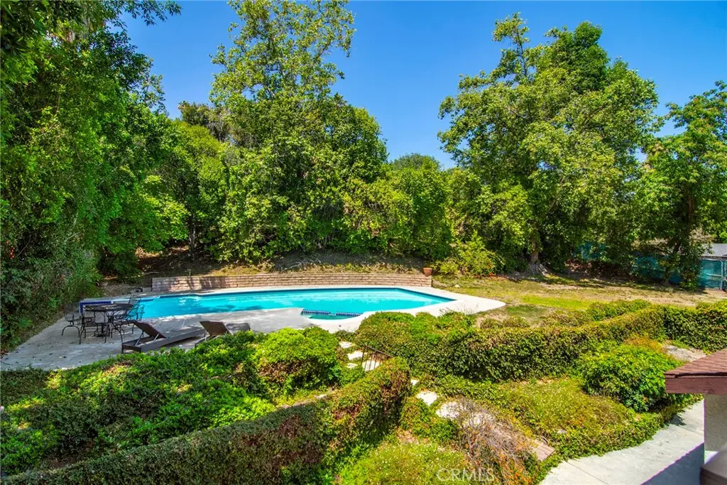 5515 Shirley Avenue, Tarzana, CA 91356 - #1