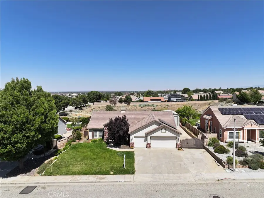 42362 Round Hill, Lancaster, CA 93536 - #2
