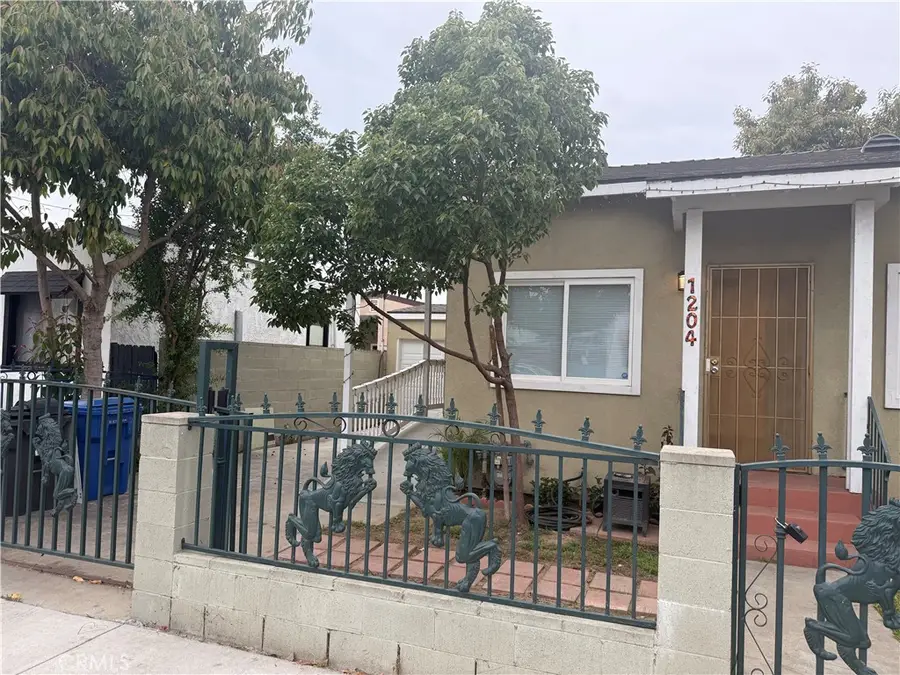 1204 E Smith, Long Beach, CA 90806 - #2
