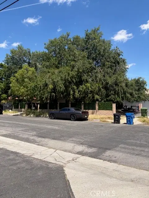 10210 Encino Avenue, Northridge, CA 91325