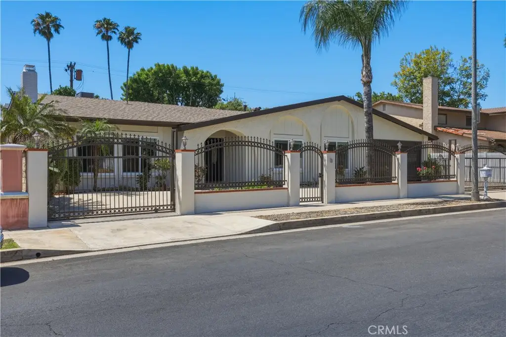 9521 Yolanda, Northridge, CA 91324 - #1