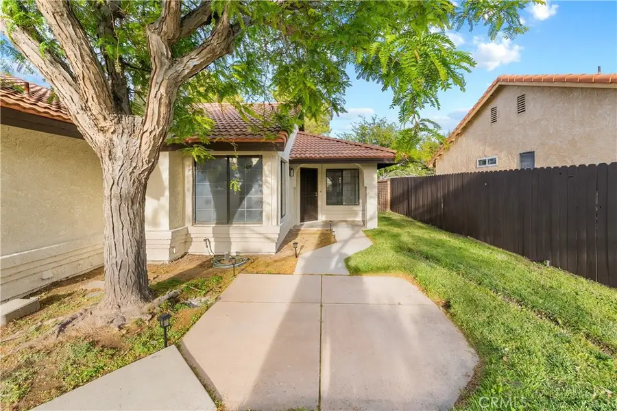 40744 Via Valor, Palmdale, CA 93551 - #3
