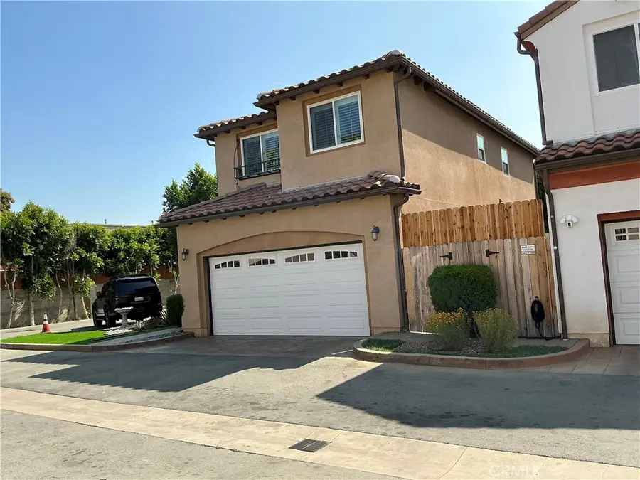8621 Noble Avenue #4, North Hills, CA 91343 - #2
