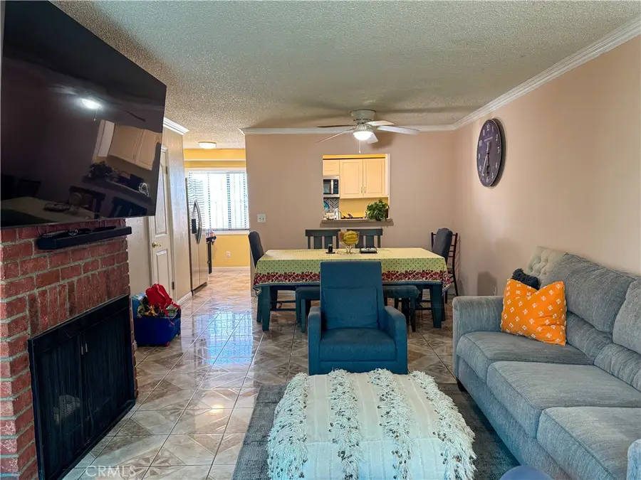 9019 Cedros Avenue #12, Panorama City, CA 91402 - #3