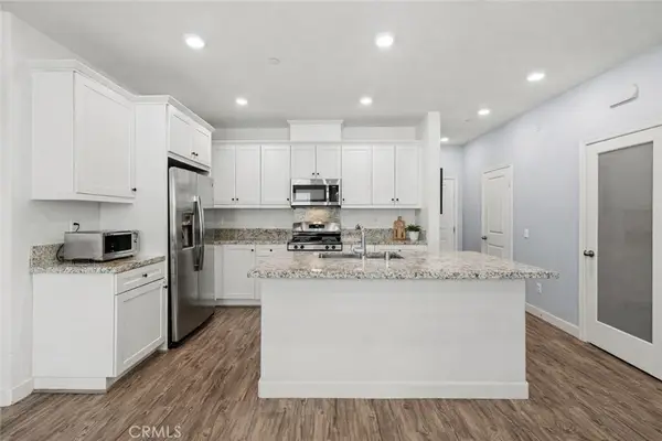 22838 Concord, Saugus, CA 91350