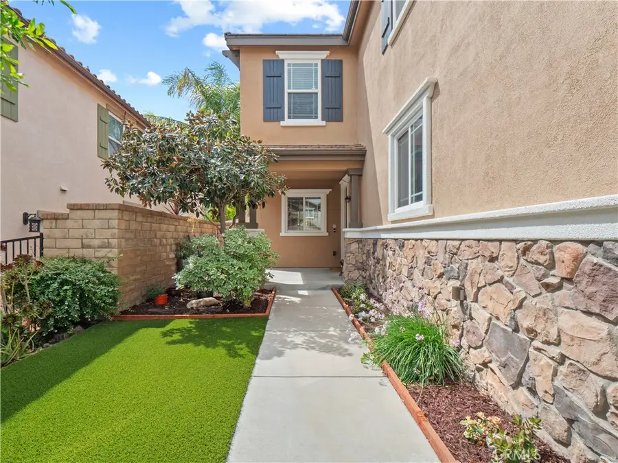 20014 Christopher, Saugus, CA 91350 - #2